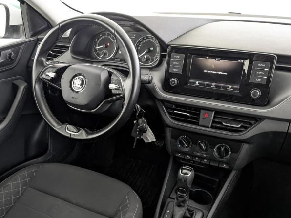 Skoda Rapid II с пробегом 2021 года, цена 1 335 000 рублей, 143545 км, лифтбек, Автокод Объявления