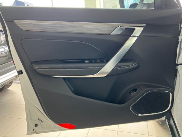 Geely Atlas Pro с пробегом 2022 года, цена 2 015 900 рублей, 39841 км, внедорожник, Автокод Объявления