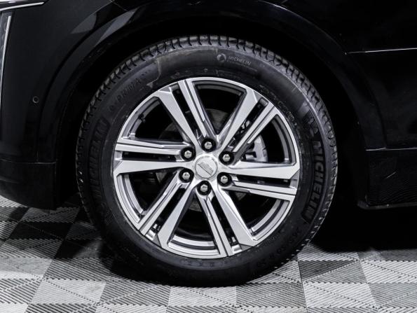 Cadillac Lyriq с пробегом 2023 года, цена 8 300 000 рублей, 5060 км, внедорожник, Автокод Объявления