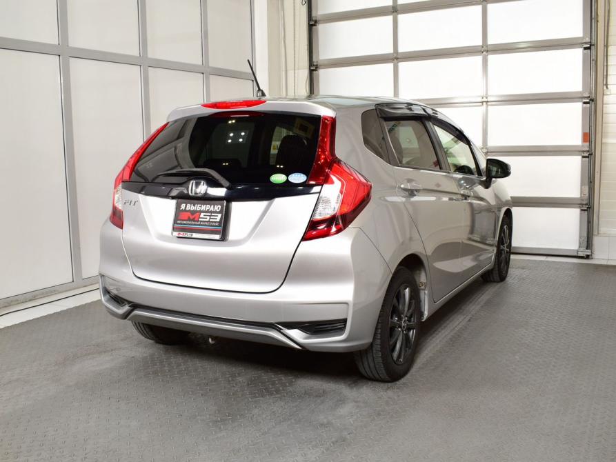 Honda Fit III Рестайлинг Кемерово  - изображение 4