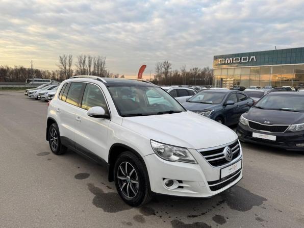 Volkswagen Tiguan I с пробегом 2011 года, цена 992 000 рублей, 184000 км, внедорожник, Автокод Объявления