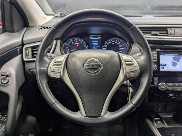 Nissan Qashqai II с пробегом 2017 года, цена 1 790 000 рублей, 64996 км, внедорожник, Автокод Объявления