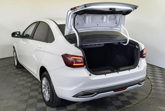 Lada (ВАЗ) Vesta I Рестайлинг (NG) с пробегом 2024 года, цена 1 350 000 рублей, 16094 км, седан, Автокод Объявления