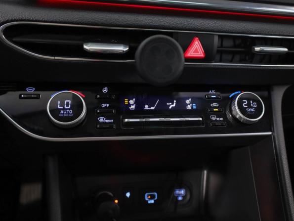 Hyundai Sonata VIII (DN8) с пробегом 2021 года, цена 2 229 000 рублей, 132378 км, седан, Автокод Объявления