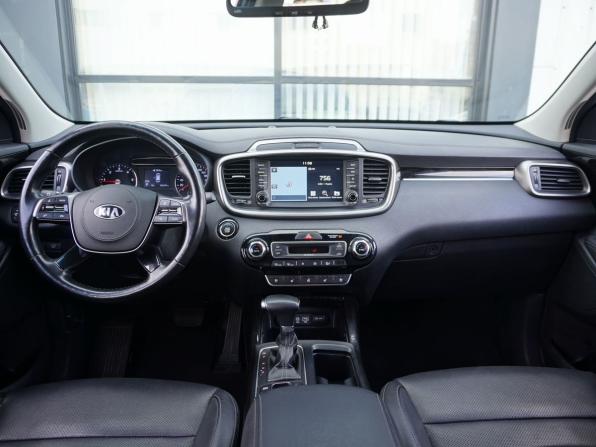 Kia Sorento III Prime Рестайлинг с пробегом 2018 года, цена 2 800 000 рублей, 153811 км, внедорожник, Автокод Объявления