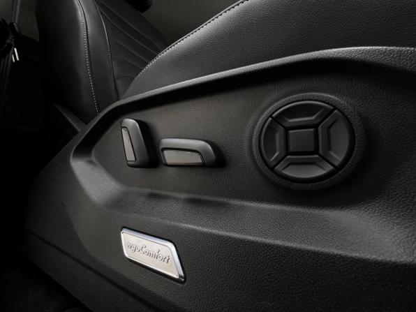 Volkswagen Touareg III с пробегом 2018 года, цена 3 565 000 рублей, 216880 км, внедорожник, Автокод Объявления