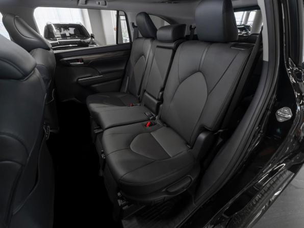 Toyota Highlander IV (XU70) с пробегом 2026 года, цена 5 250 000 рублей, 35 км, внедорожник, Автокод Объявления
