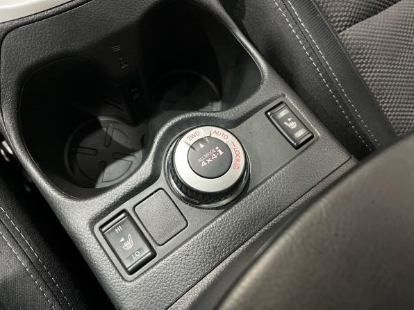Nissan Qashqai II с пробегом 2015 года, цена 1 450 000 рублей, 127443 км, внедорожник, Автокод Объявления
