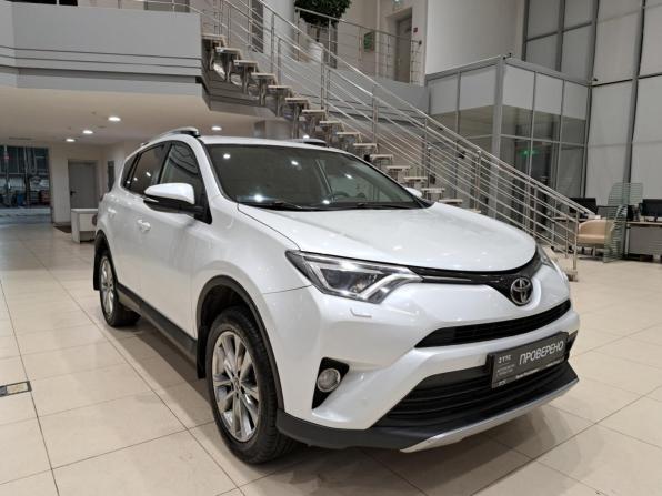Toyota RAV4 IV (XA40) Рестайлинг с пробегом 2018 года, цена 2 050 000 рублей, 263359 км, внедорожник, Автокод Объявления