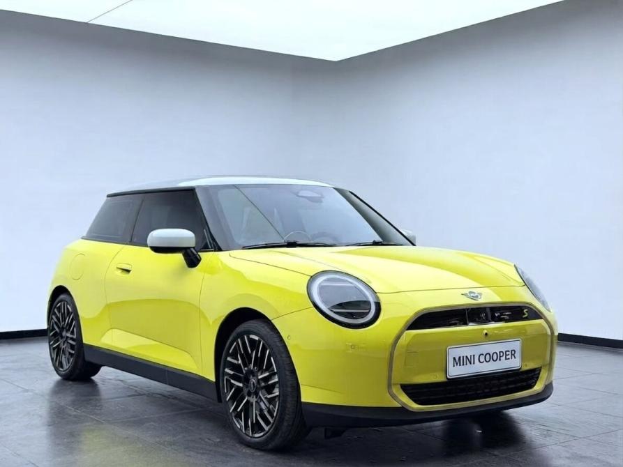 Mini Hatch IV (F65/F66/J01) Краснодар  - изображение 3