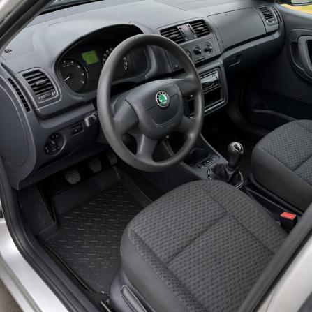 Skoda Fabia II Рестайлинг с пробегом 2012 года, цена 490 000 рублей, 176766 км, хэтчбек, Автокод Объявления