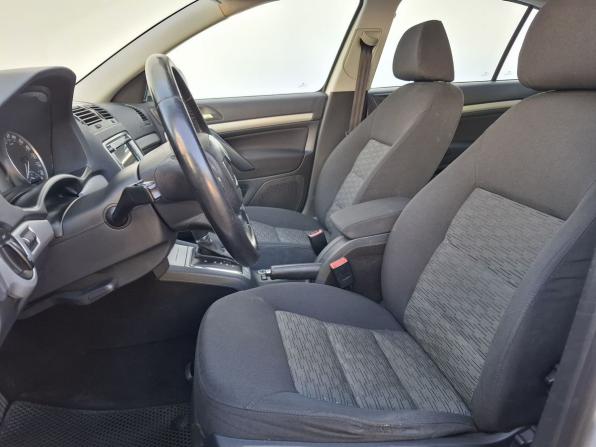 Skoda Octavia II (A5) Рестайлинг с пробегом 2012 года, цена 670 000 рублей, 252906 км, лифтбек, Автокод Объявления