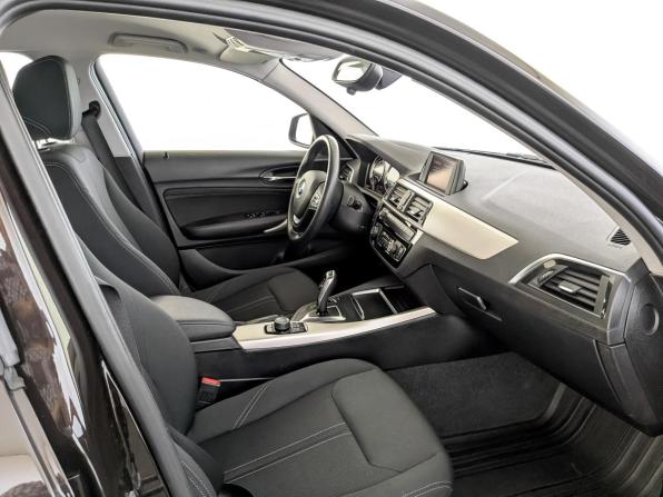 BMW 1 серии II (F20/F21) Рестайлинг 2 с пробегом 2018 года, цена 2 100 000 рублей, 58199 км, хэтчбек, Автокод Объявления