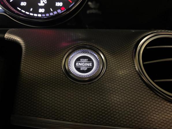 Mercedes-Benz E-Класс V (W213 S213 C238) с пробегом 2016 года, цена 2 200 000 рублей, 240478 км, седан, Автокод Объявления
