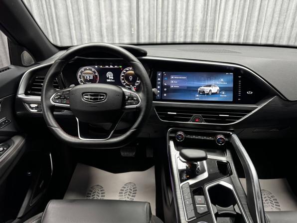 Geely Tugella I Рестайлинг с пробегом 2023 года, цена 2 920 000 рублей, 31121 км, внедорожник, Автокод Объявления