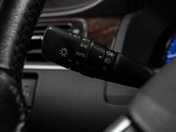 Toyota Camry VII (XV50) Рестайлинг 2 с пробегом 2018 года, цена 2 249 000 рублей, 190150 км, седан, Автокод Объявления