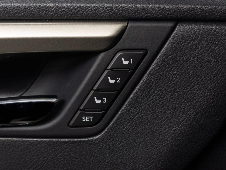 Lexus RX IV Рестайлинг Тюмень  - изображение 13