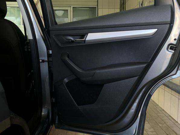 Skoda Karoq I с пробегом 2021 года, цена 2 500 000 рублей, 114530 км, внедорожник, Автокод Объявления