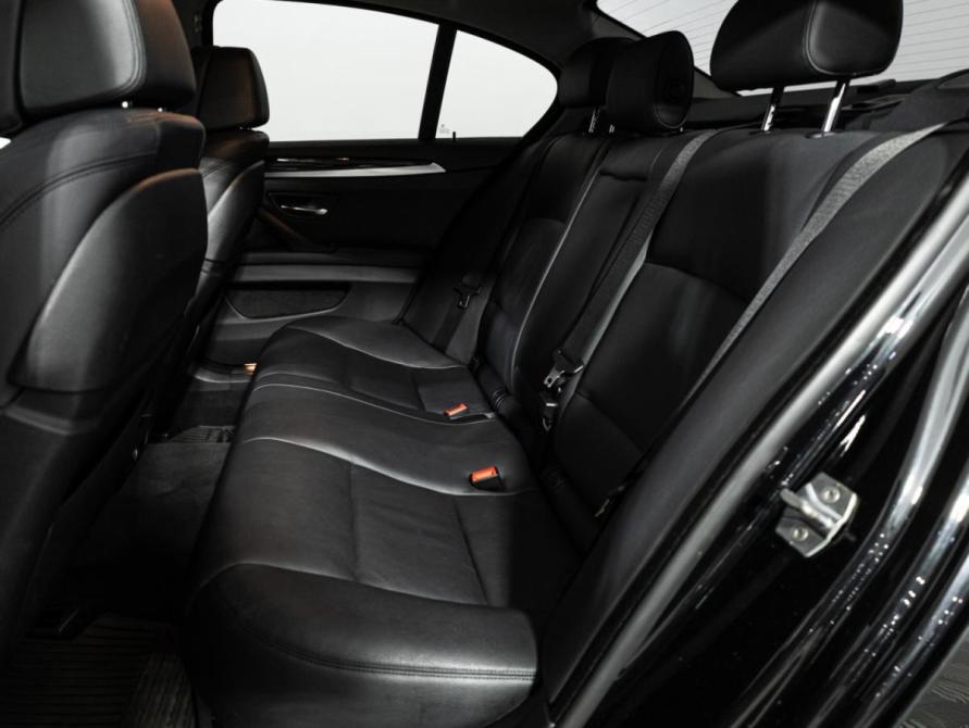 BMW 5 серии VI (F10/F11/F07) Рестайлинг Санкт-Петербург  - изображение 11
