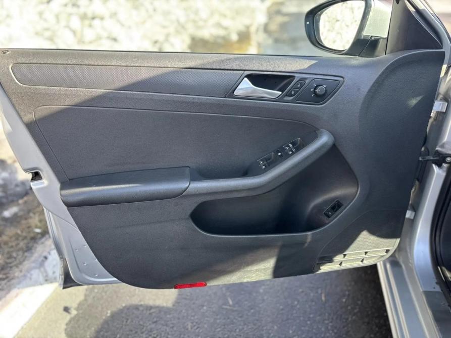Volkswagen Jetta VI Прокопьевск  - изображение 18