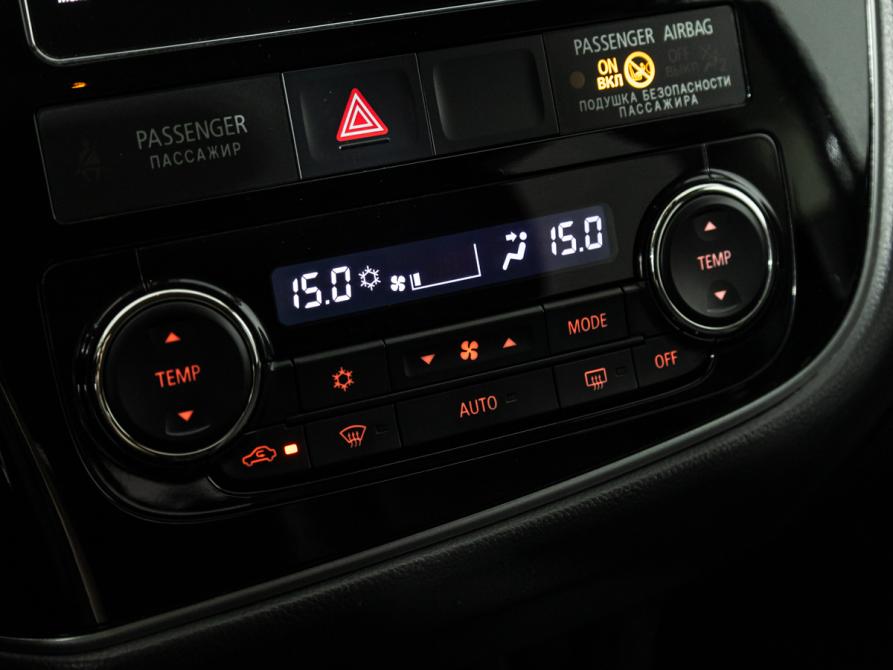 Mitsubishi Outlander III Рестайлинг 2 Санкт-Петербург  - изображение 16
