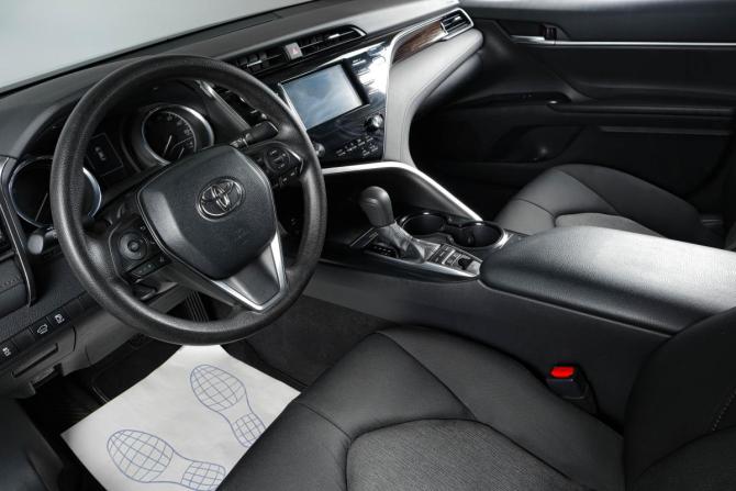 Toyota Camry VIII (XV70) с пробегом 2019 года, цена 3 249 000 рублей, 95100 км, седан, Автокод Объявления
