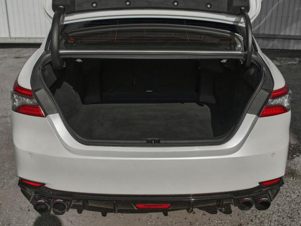 Toyota Camry VIII (XV70) Рестайлинг с пробегом 2022 года, цена 3 320 000 рублей, 42732 км, седан, Автокод Объявления