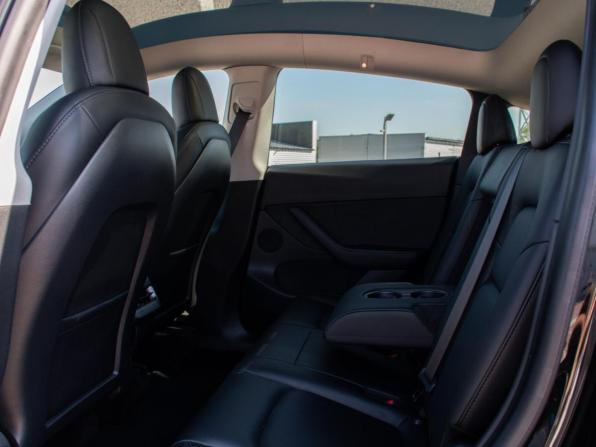 Tesla Model Y I с пробегом 2021 года, цена 3 798 000 рублей, 70104 км, внедорожник, Автокод Объявления