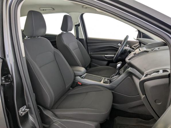 Ford Kuga II Рестайлинг с пробегом 2018 года, цена 1 750 000 рублей, 99314 км, внедорожник, Автокод Объявления