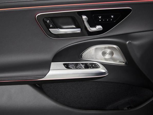 Mercedes-Benz E-Класс VI (W214 S214) с пробегом 2024 года, цена 7 950 000 рублей, 12500 км, седан, Автокод Объявления