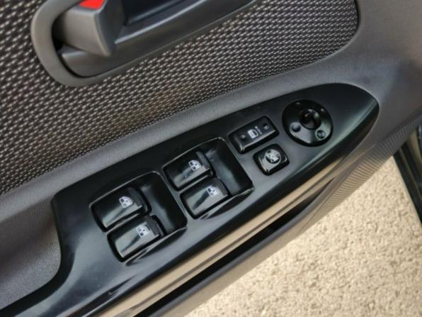 Kia Rio II Рестайлинг с пробегом 2011 года, цена 571 000 рублей, 200647 км, хэтчбек, Автокод Объявления