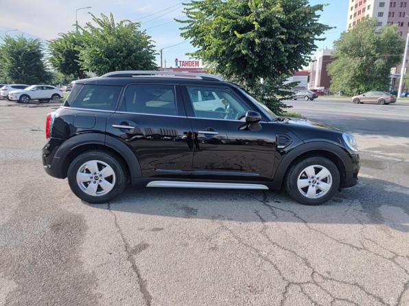 Mini Countryman II с пробегом 2018 года, цена 2 880 000 рублей, 60900 км, внедорожник, Автокод Объявления