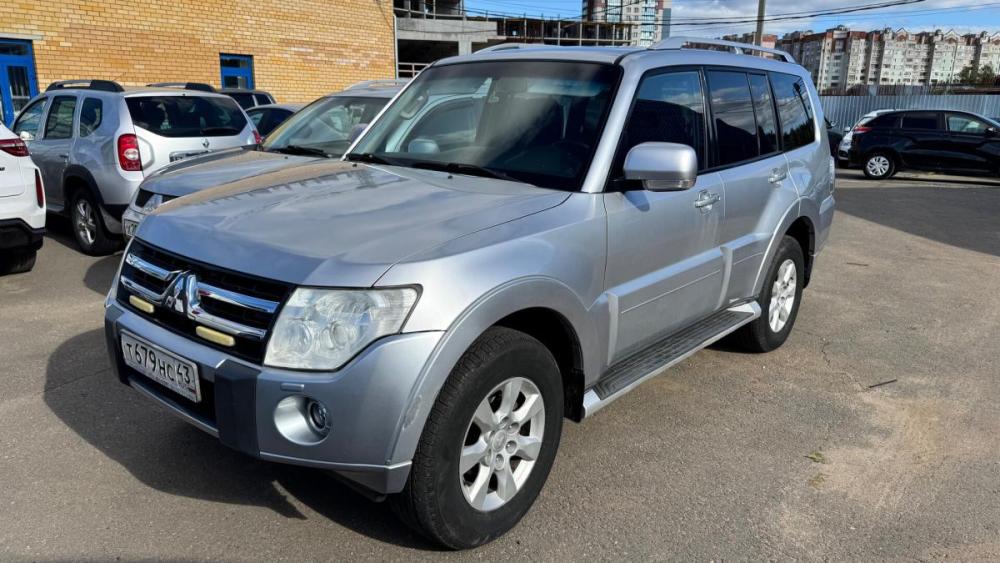 Mitsubishi Pajero IV Киров  - изображение 1