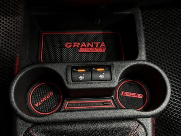 Lada (ВАЗ) Granta I Рестайлинг с пробегом 2024 года, цена 1 069 900 рублей, 42149 км, лифтбек, Автокод Объявления