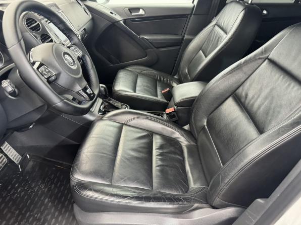 Volkswagen Tiguan I Рестайлинг с пробегом 2015 года, цена 1 799 000 рублей, 208851 км, внедорожник, Автокод Объявления