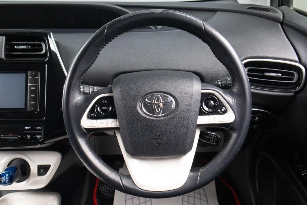 Toyota Prius IV (XW50) Оренбург  - изображение 10