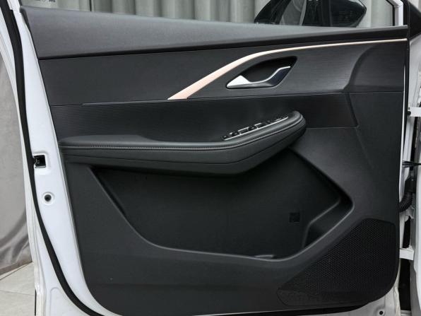 Omoda C5 I с пробегом 2023 года, цена 2 099 000 рублей, 53755 км, внедорожник, Автокод Объявления