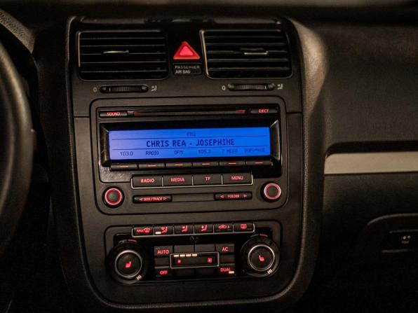 Volkswagen Jetta V с пробегом 2009 года, цена 366 000 рублей, 367965 км, седан, Автокод Объявления