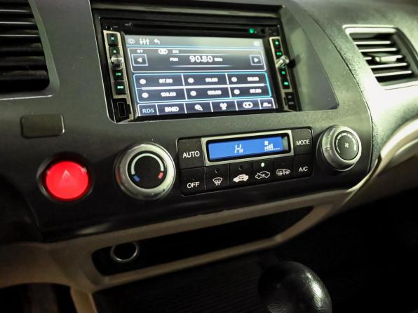 Honda Civic VIII Рестайлинг с пробегом 2009 года, цена 600 000 рублей, 265803 км, седан, Автокод Объявления