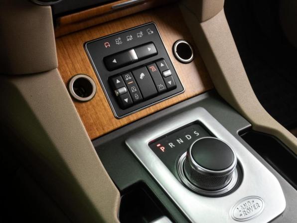 Land Rover Discovery IV Рестайлинг с пробегом 2014 года, цена 2 249 000 рублей, 266523 км, внедорожник, Автокод Объявления