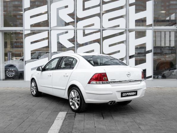 Opel Astra H Рестайлинг с пробегом 2010 года, цена 670 000 рублей, 204839 км, седан, Автокод Объявления