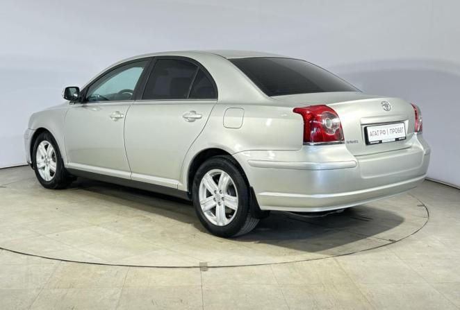 Toyota Avensis II Рестайлинг с пробегом 2007 года, цена 680 000 рублей, 274469 км, седан, Автокод Объявления