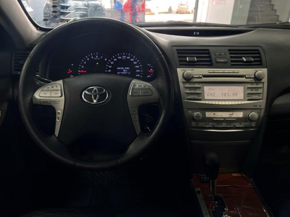 Toyota Camry VI (XV40) Рестайлинг с пробегом 2011 года, цена 1 199 000 рублей, 172000 км, седан, Автокод Объявления