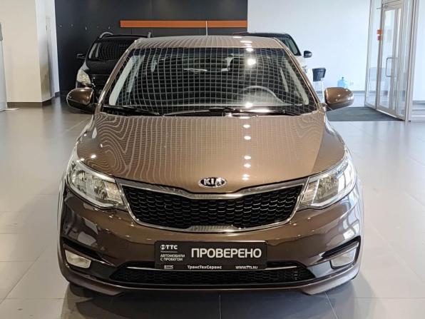 Kia Rio III Рестайлинг с пробегом 2015 года, цена 1 070 000 рублей, 197154 км, хэтчбек, Автокод Объявления