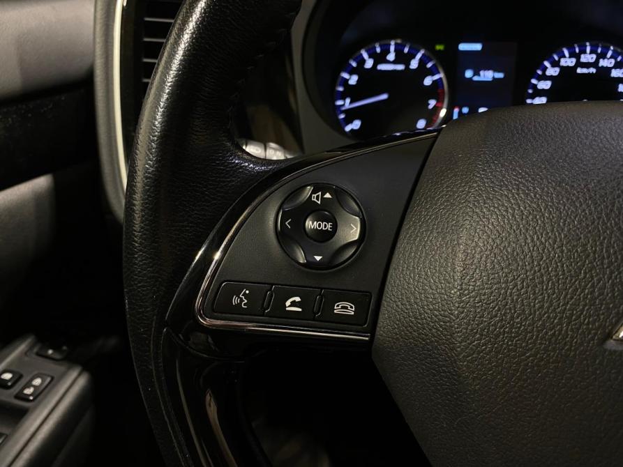 Mitsubishi Outlander III Рестайлинг 3 Челябинск  - изображение 19