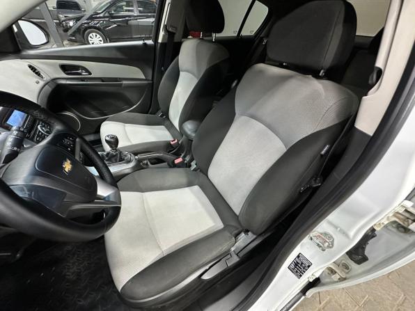 Chevrolet Cruze I Рестайлинг с пробегом 2013 года, цена 799 000 рублей, 105000 км, хэтчбек, Автокод Объявления