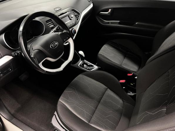 Kia Picanto II Рестайлинг с пробегом 2015 года, цена 988 000 рублей, 101908 км, хэтчбек, Автокод Объявления
