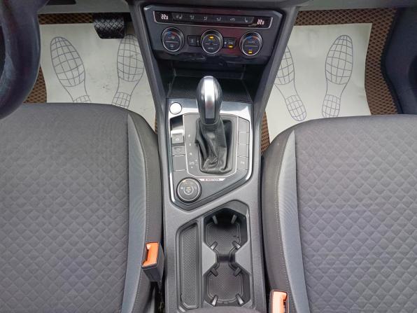 Volkswagen Tiguan II с пробегом 2020 года, цена 2 419 995 рублей, 127202 км, внедорожник, Автокод Объявления