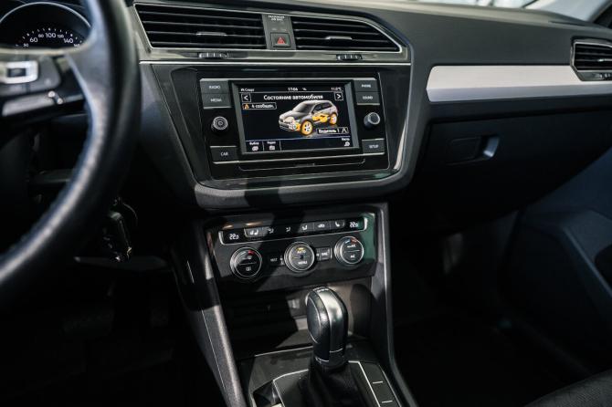Volkswagen Tiguan II с пробегом 2018 года, цена 2 580 000 рублей, 90622 км, внедорожник, Автокод Объявления