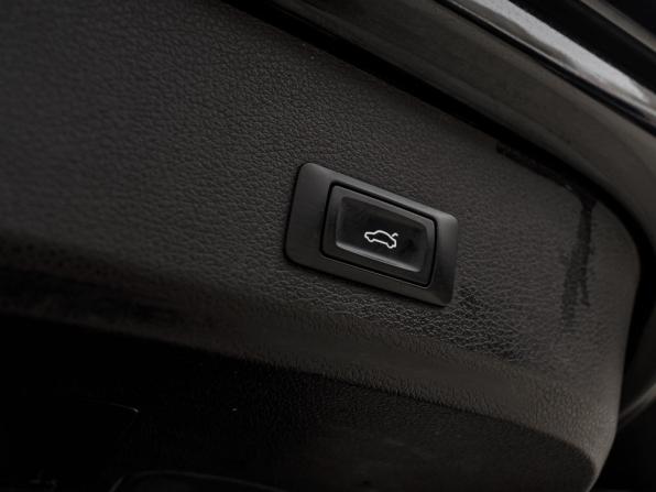 Audi Q7 I (4L) Рестайлинг с пробегом 2014 года, цена 2 000 000 рублей, 308755 км, внедорожник, Автокод Объявления
